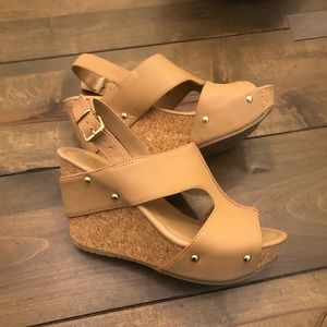 Kenneth Cole Reaction Sole-O Wedge Sandals